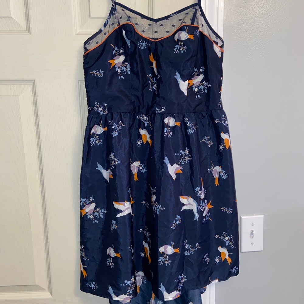 Xhilaration medium dress with birds
